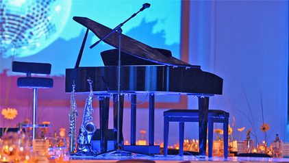 Umfassendes Eventmanagement online - auch Künstler und Programme können konfiguriert werden Umfassendes Eventmanagement online - auch Künstler und Programme können konfiguriert werden