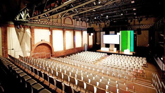 Tagung inklusive Präsentationstechnik online planen und kalkulieren mit eventmachine
